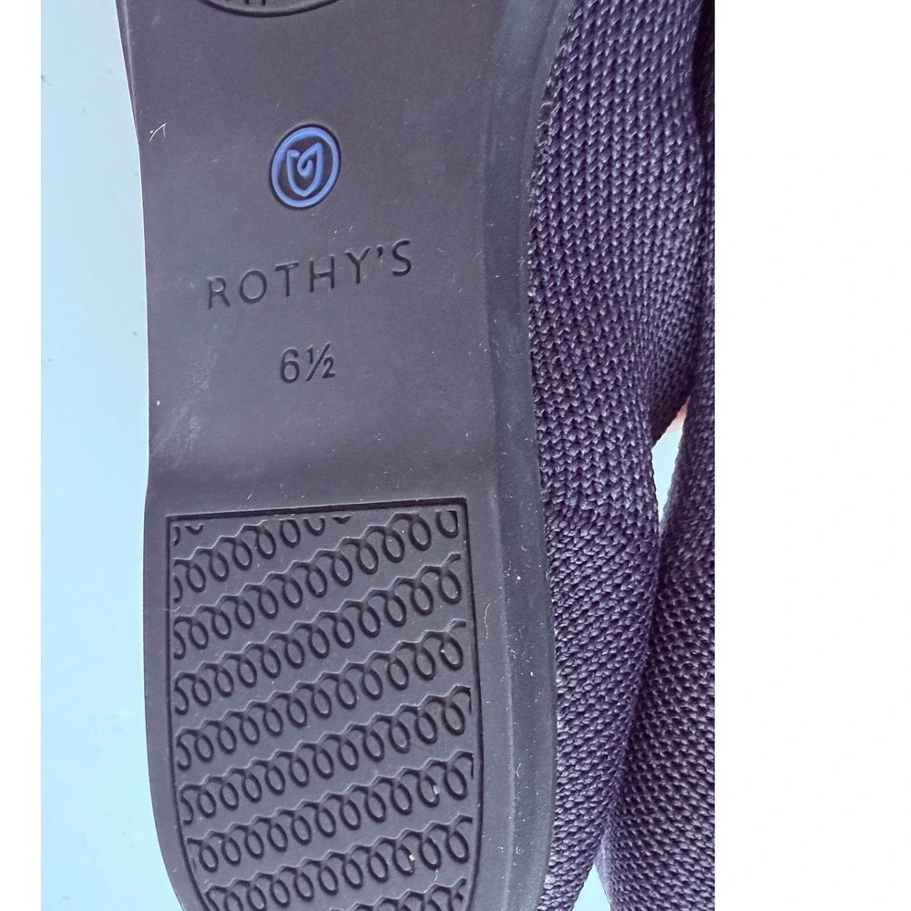 Rothys Navy Rounded Toe Knit Flats Womens 6.5 Sustainable Washable
